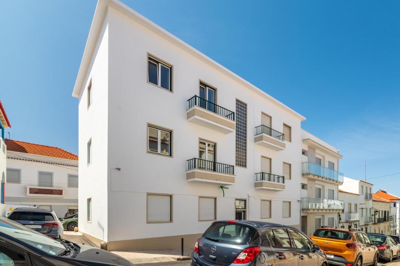 Suenos Del Mar Apartment Nazare Exterior photo